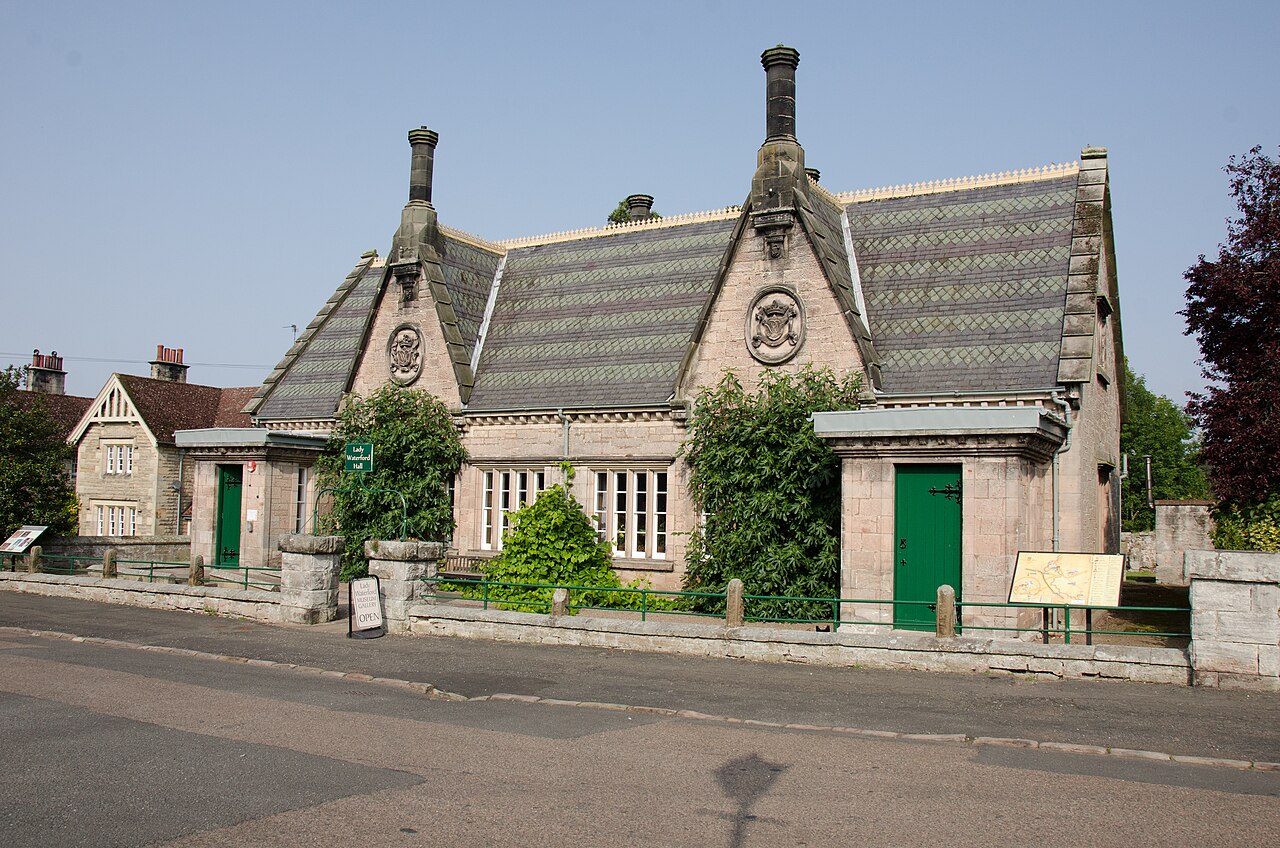 Lady Waterford Hall, Village of Ford