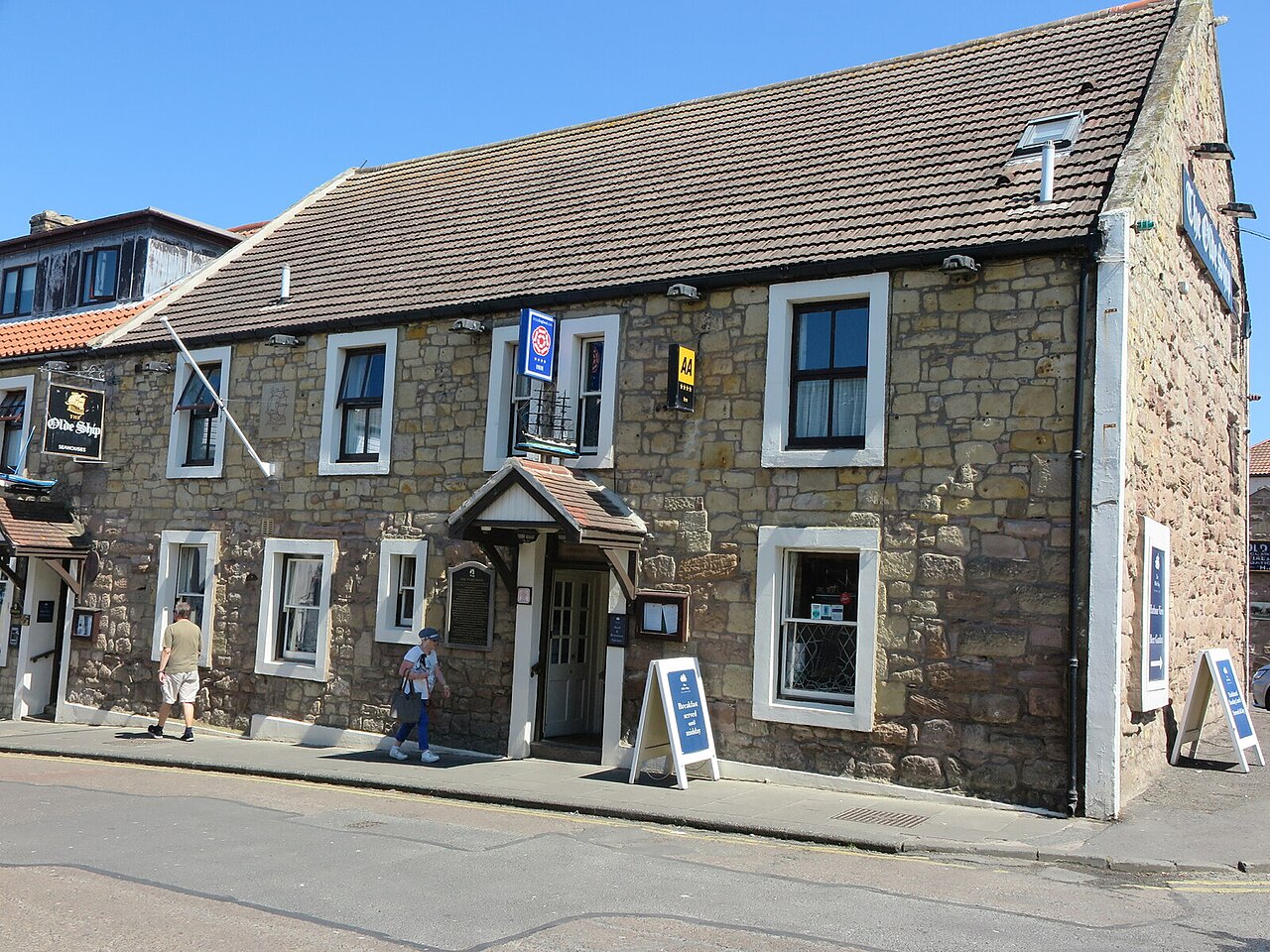 The Olde Ship Inn, Main Street, Seahouses